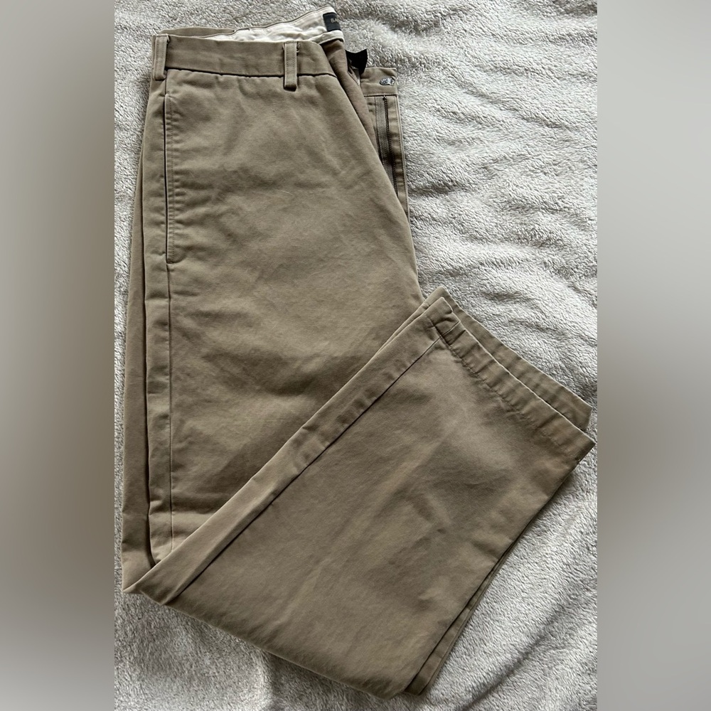 Banana Republic Men's Tan Chino Pants (38x32)